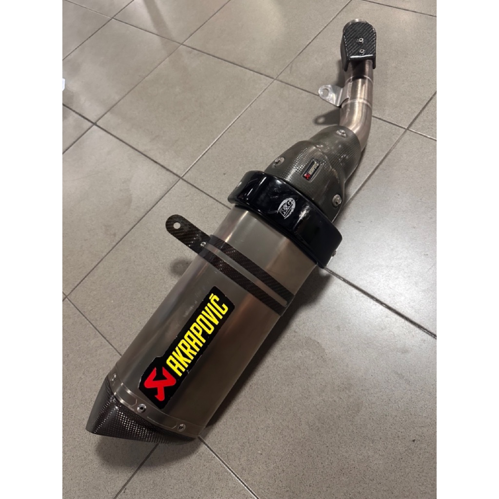 ท่อ Akrapovic ไทเทฯ แท้ทั้งใบ มือสองใส่ Z800 (ปี13-16) ตรงรุ่น