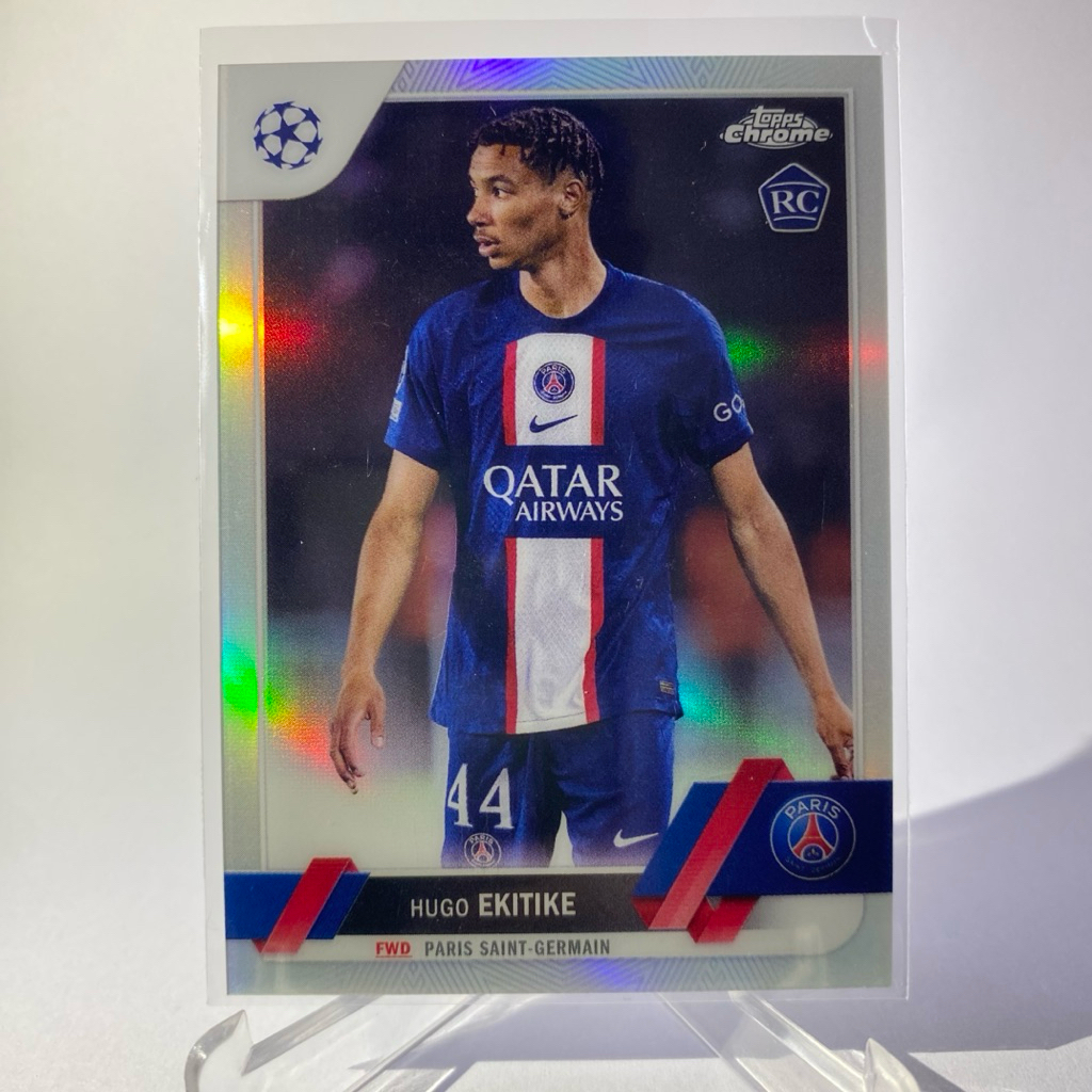 การ์ดนักฟุตบอล  HUGO EKITIKE, RC, (refractor), PARIS SAINT-GERMAIN, TOPPS CHROME 2023