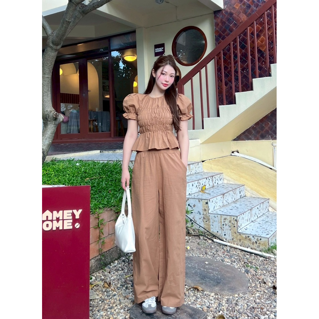 Teera❤️พร้อมส่ง✨ งานชุดSet 2ชิ้น ผ้าลินิน เสื้อสม็อคทั้งตัวมาพร้อมกางเกงขายาวมีกระเป๋าล้วงสองข้าง ใส่ได้ทุกโอกาส nanny ราคา ถูกที่สุด ดีลบีเคเค แกลเลอรีภาพที่ 2