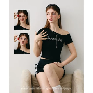 kome.offi (S-4XL) เสื้อปาดไหล่แขนสั้น รุ่น Komé wendy top