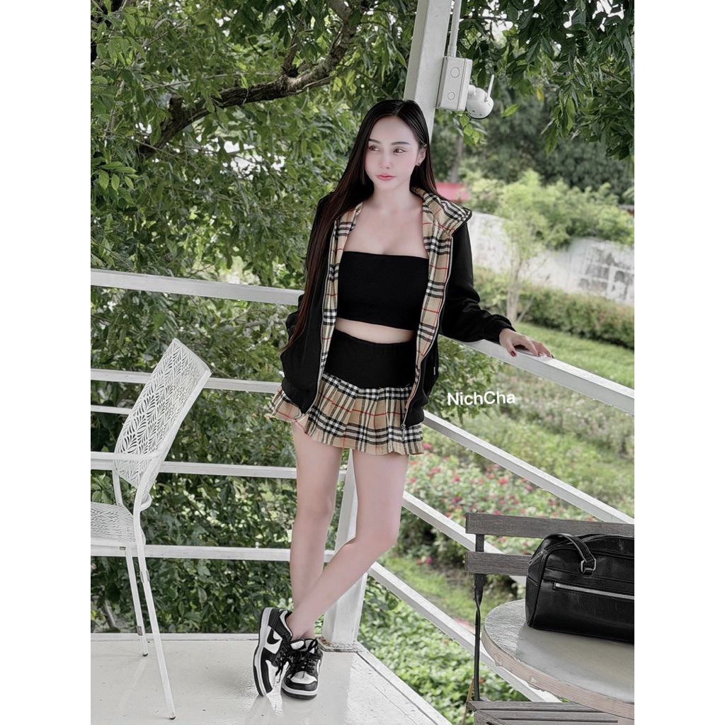 Set2ชิ้น  – เสื้อแขนยาวมีฮู้ด ซิปหน้า โอเวอร์ไซด์ – กระโปรงจีบรอบ มีซับกางเกง มีซิปข้าง