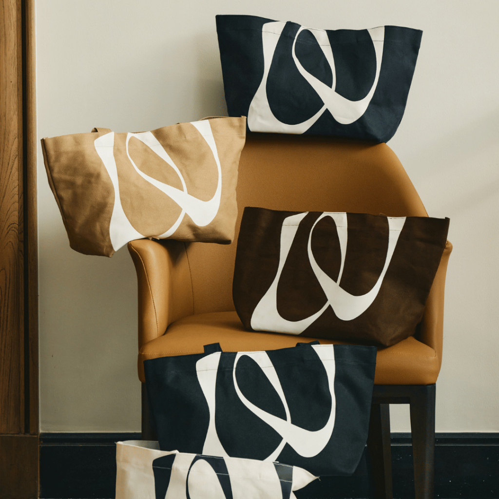 Withit W screen Tote Bags กระเป๋าผ้าวิทอิท - BGW61700