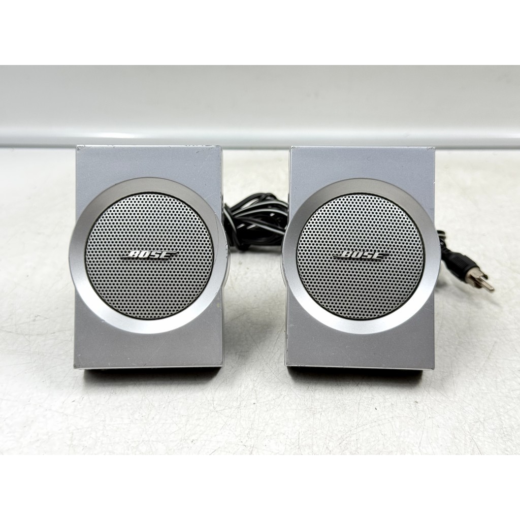 BH91 ลำโพงญี่ปุ่นมือสอง 1 คู่ BOSE COMPANION 3 SERIES 1 Woofer 2 นิ้ว Size ตู้ 6x6x9CM ตะแกรงหน้า รอ