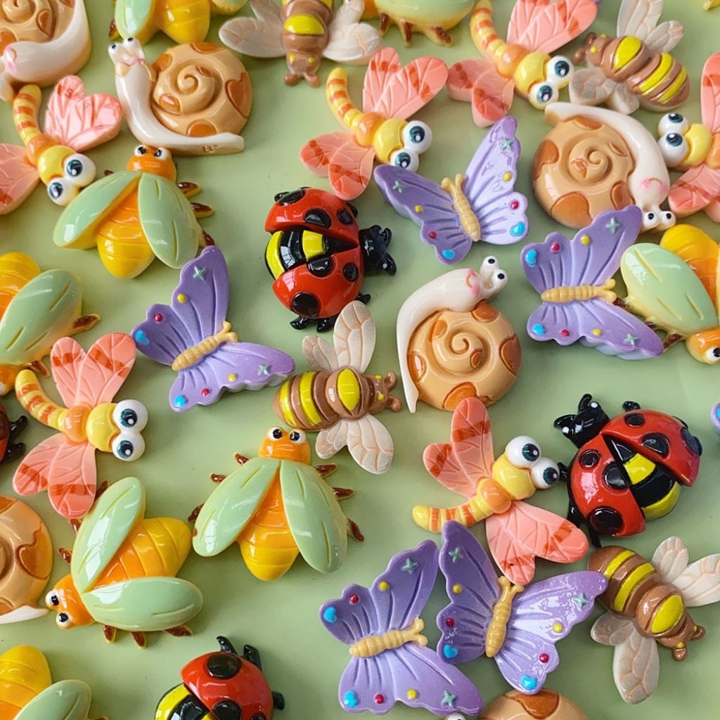 10 ชิ้น น่ารักฝุดๆเรซิ่นผีเสื้อและผองเพื่อนจำลอง รูปที่ 3