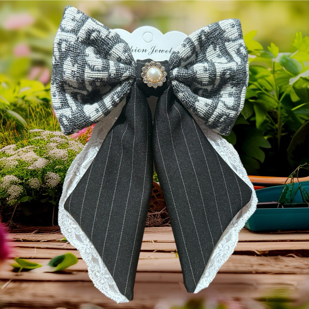 ดำ กิ๊บติดผมรุ่นใหม่ สีดำผ้าทวิสแต่งลูกไม้