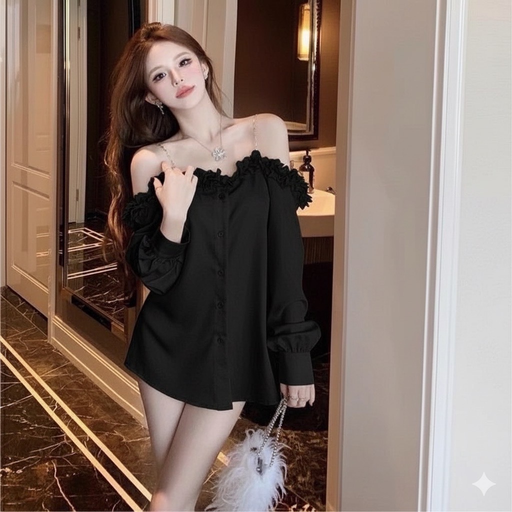 (พร้อมส่ง)รุ่น(TN-สายเดี่ยวขอบดอกไม้11)เสื้อสายเดี่ยวแขนยาว ผ้าชีฟอง สีขาว ดีเทลเสื้อเปิดไหล่ ประดับขนนกบริเวณไหล่
