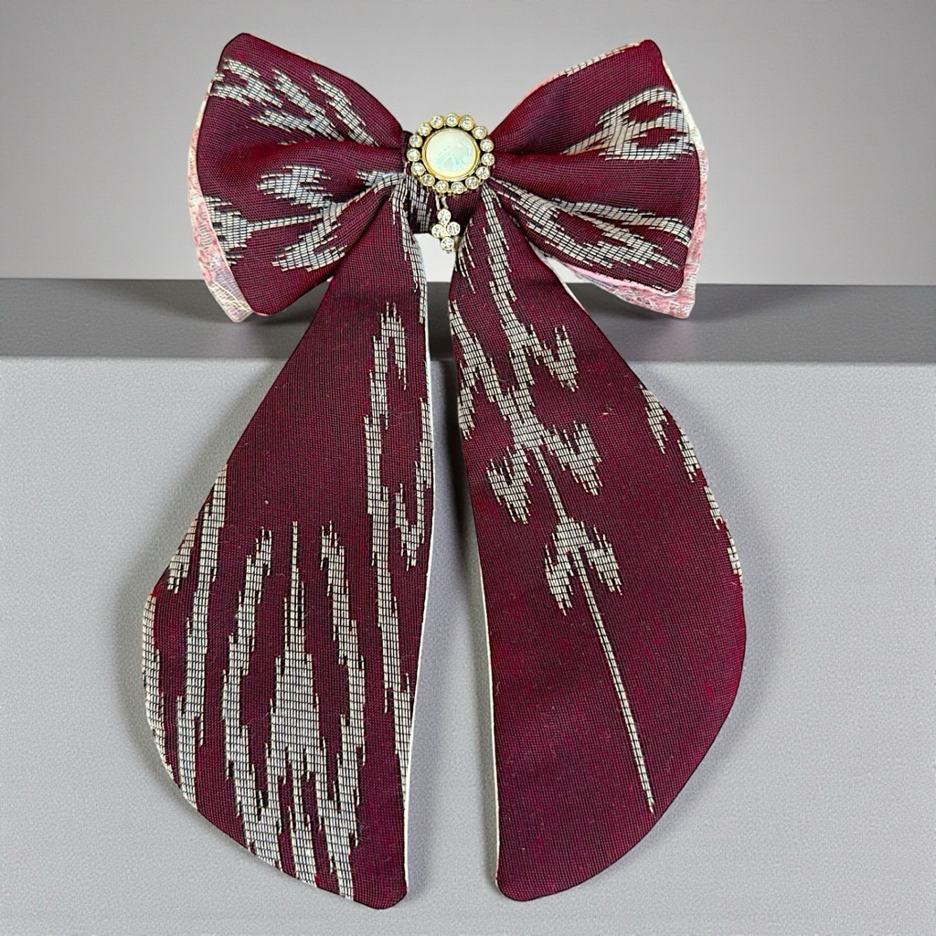 สีแดงรุ่นใหม่จัมโบ้แต่งมุกกิ๊บผ้าไทยสำหรับติดประดับผมผู้หญิง