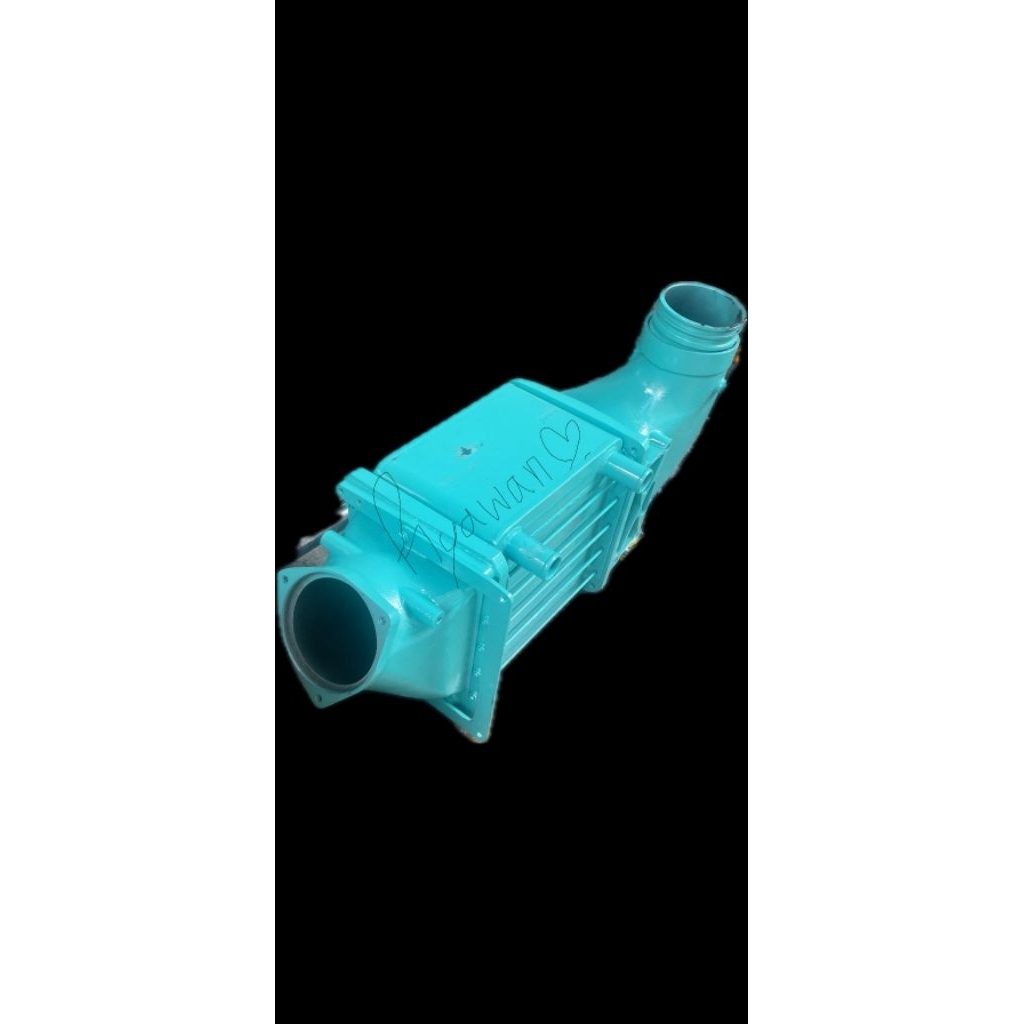 After-cooler volvo​ engine​ generator.อะไหล่เครื่องปั่นของเครื่อง​volvo​ขนาด700kva เป็นอะไหล่ชิ้นกลา