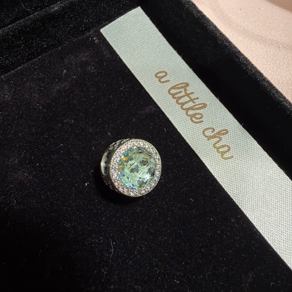 Pandora Charm สีฟ้า มือสอง ของแท้ 100%