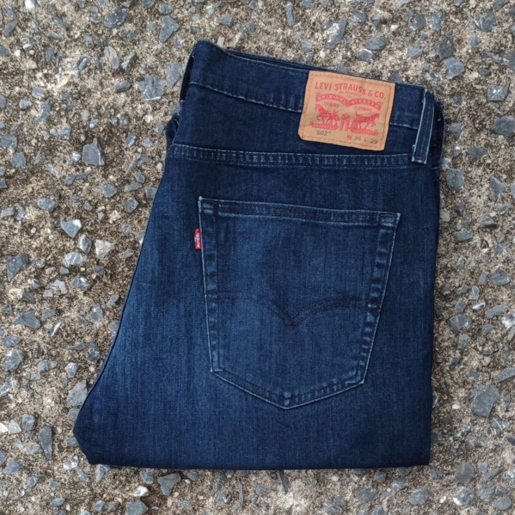 J26/37 กางเกงยีนส์มือสอง 502 Performance เอววัดจริง 37.5" ยาวทั้งตัว 40.5" ปลายขา 7.4" ผลิต Pakistan