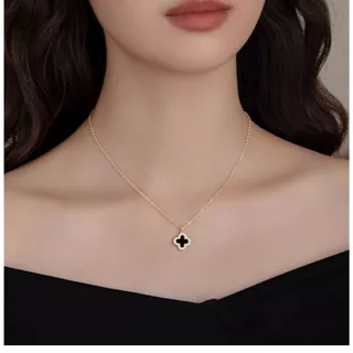 สร้อยคอรูปใบไม้ สำหรับผู้หญิง สไตล์ชาแนล ทันสมัย และสง่างาม โซ่กระดูกไหปลาร้า เหมาะสำหรับผู้หญิง X357