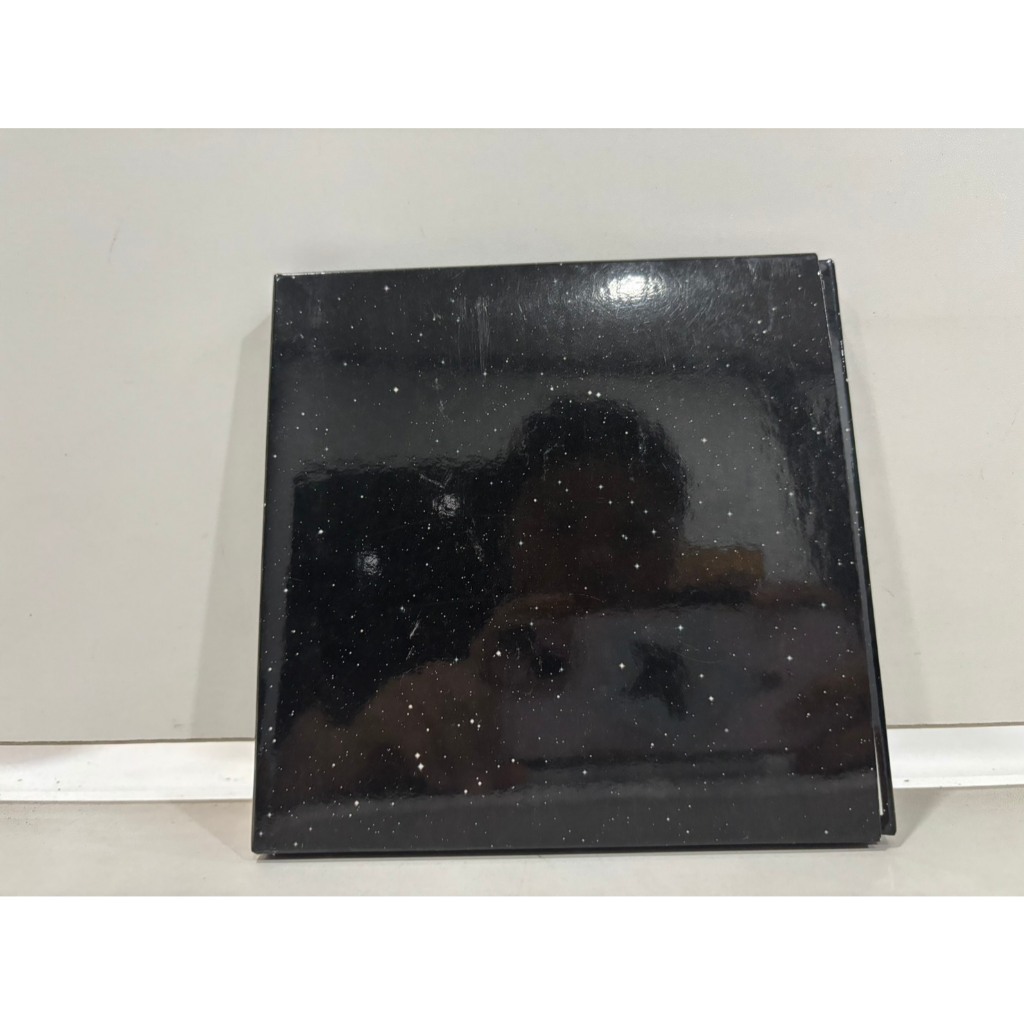 2 CD MUSIC  ซีดีเพลงเกาหลี      Black Galaxy granite tile or slab,  (Z1E34)