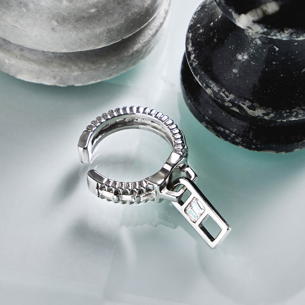 SWAN - ZIP UP Men Cuff ต่างหูเอียคัพเงินแท้ ฝังเพชร CZ งานพรีเมียม ดีเทลคม ใส่แล้วดูมีรสนิยม