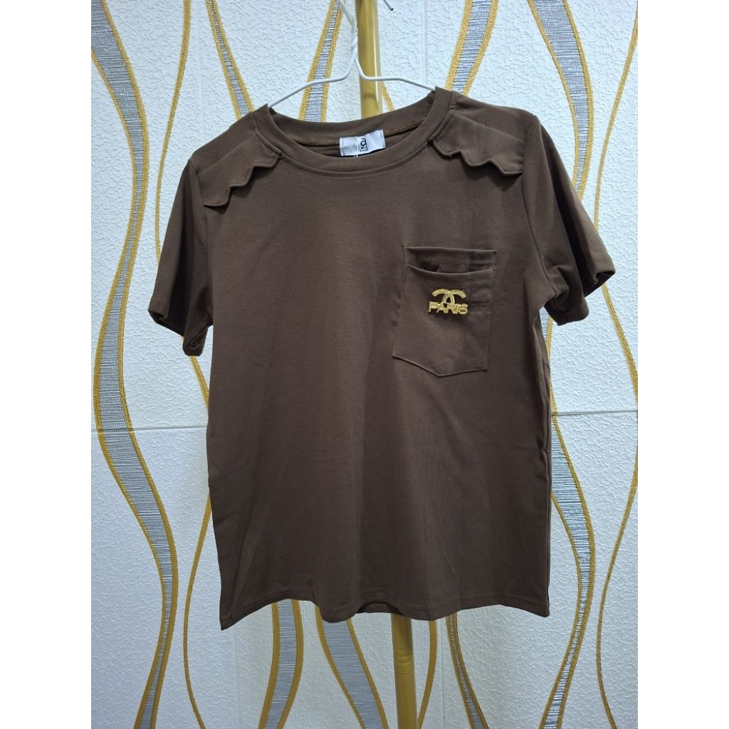 เสื้อยืดงานแบรนด์  ผ้าดี ดีไซน์เก๋ ใส่สบาย