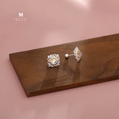 MEET💕ต่างหูแท้ Moonstone ต่างหูแฟชั่น ต่างหูเปลี่ยนสี ตุ้มหูเงินแท้ ต่างหูเพชร ต่างหูสวยๆ earrings