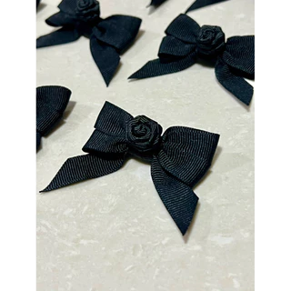 โบว์ไว้อาลัย โบว์ไว้ทุกข์ โบว์สีดำ ริบบิ้นโบว์ เข็มกลัดไว้อาลัย <โบว์2ชั้น กุหลาบ>