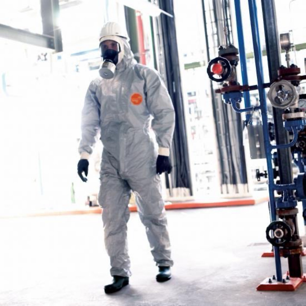 Dupont Tychem 6000F พร้อมส่งครับ