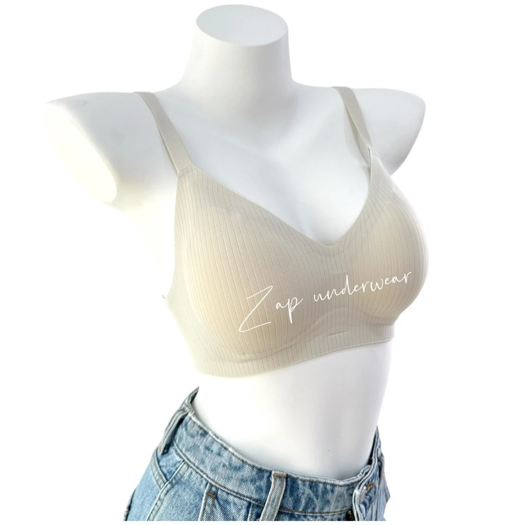 เสื้อในผู้หญิง Sister Hood 683 บราสปอร์ต ไร้โครง ฟองน้ำหนา thumbnail 4