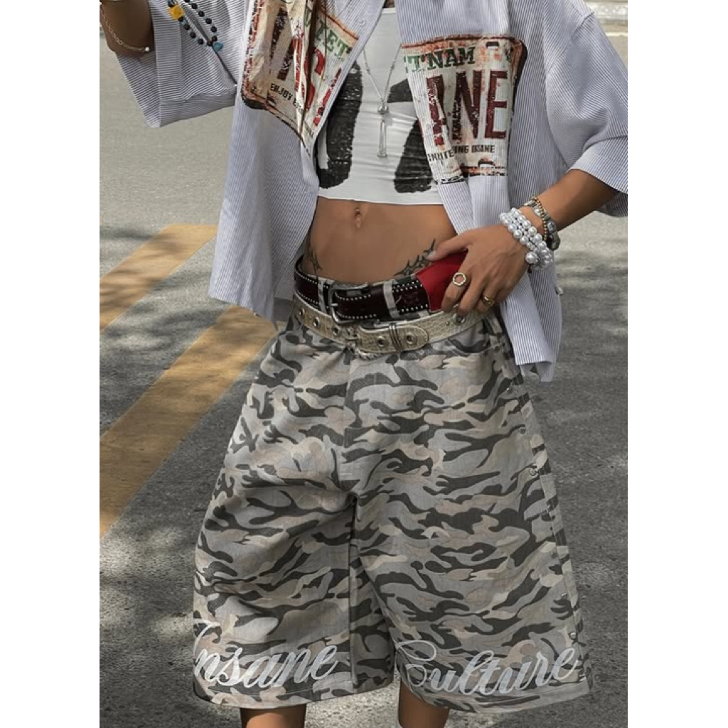 Pre-order (14-20days) แบรนด์เวียดนาม 🇻🇳 Insane® | GHOST CAMO JORTS Long Loose Knee-Length Unisex Cot