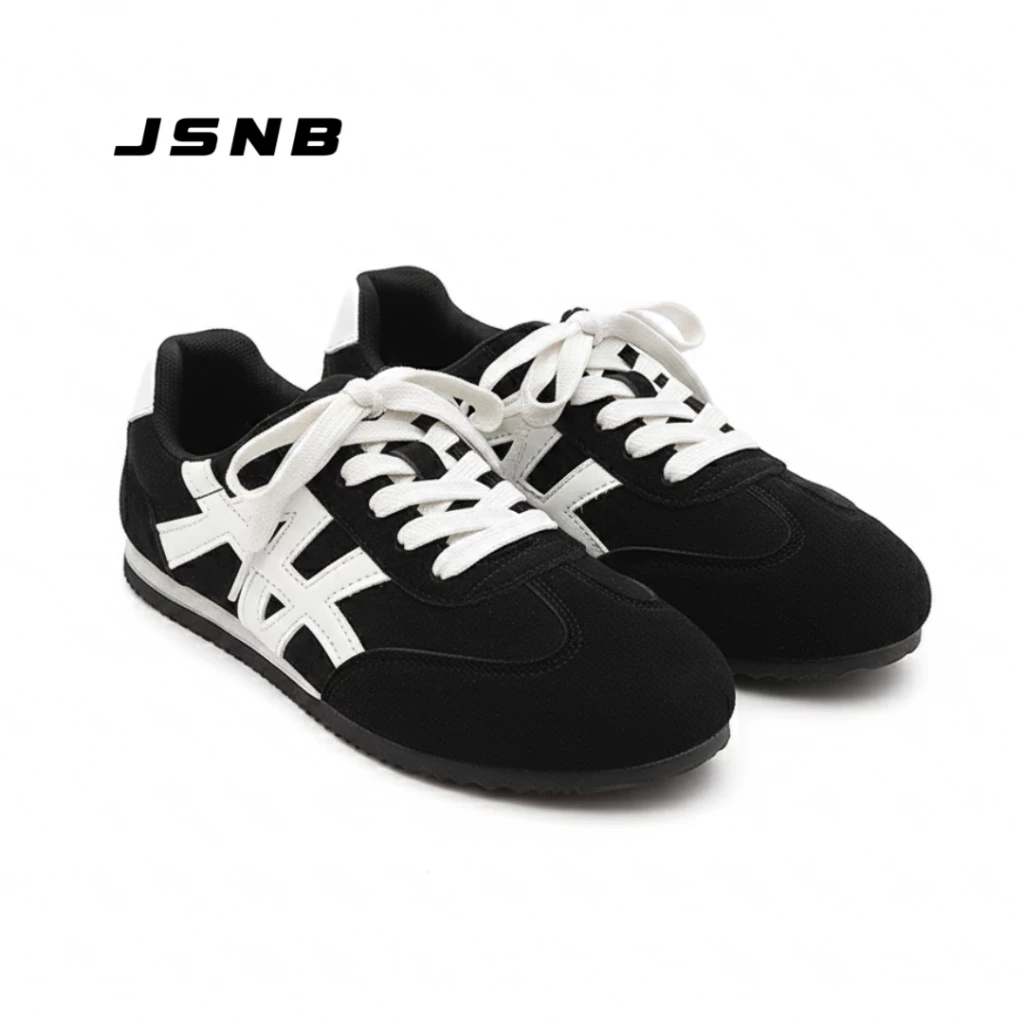 JSNB สินค้าใหม่ รองเท้าผ้าใบหนังกลับ รองเท้าสไตล์วินเทจ Y2K นุ่มสบาย แฟชั่นสุดฮิต unisex size 36-45 [LNTU601]