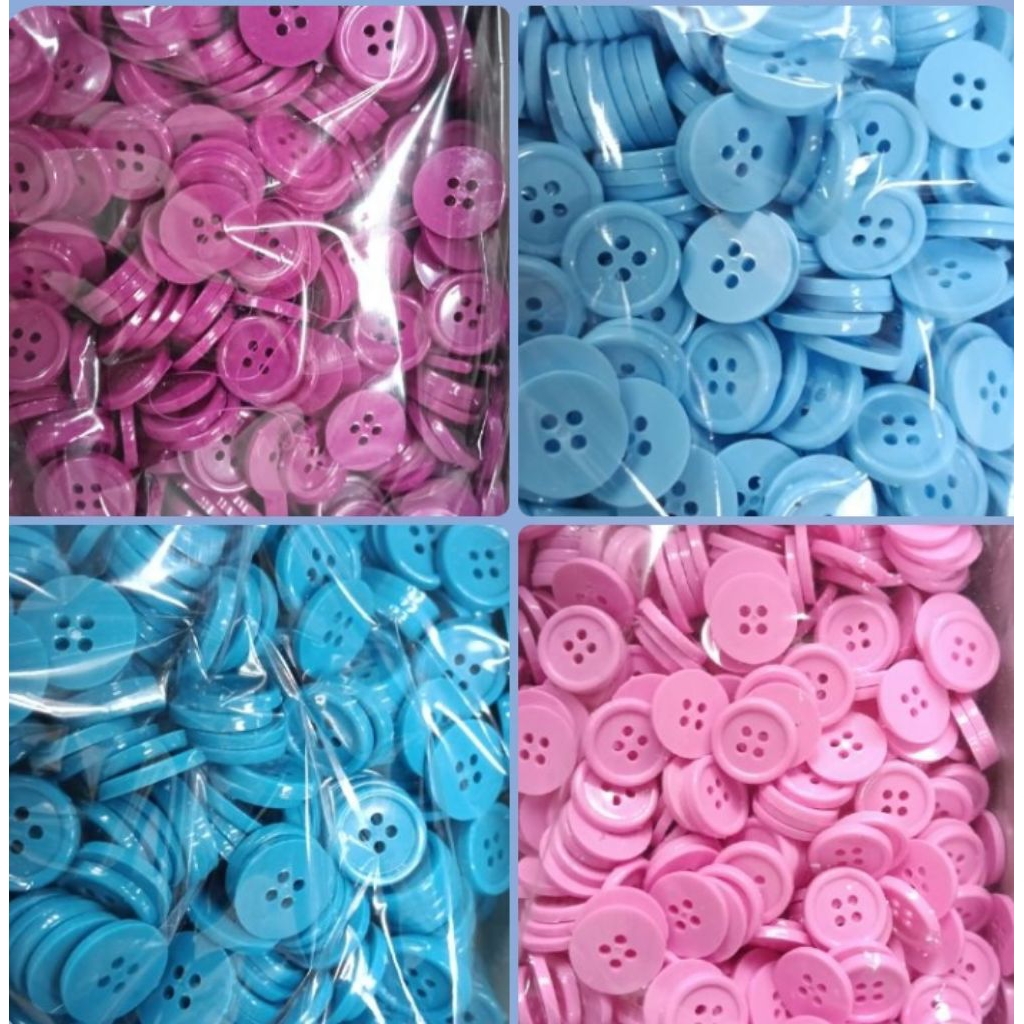 กระดุมสีสวยงาม (1.5 cm)=12เม็ด15฿
