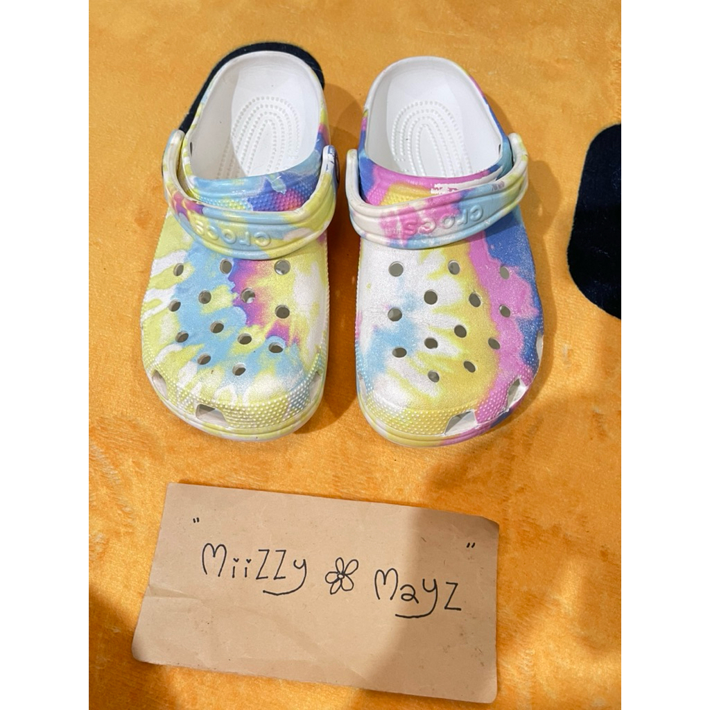 crocs classic สีมัดย้อม m7w9 size 40 ยาว 25.5 cm