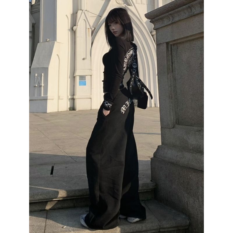 [Slim fit round neck long-sleeved T-shirt]เสื้อยืดคอกลมแขนยาวทรงสลิมฟิตพิมพ์ลายสไตล์เรโทรสำหรับผู้หญิง - รูปที่ 5