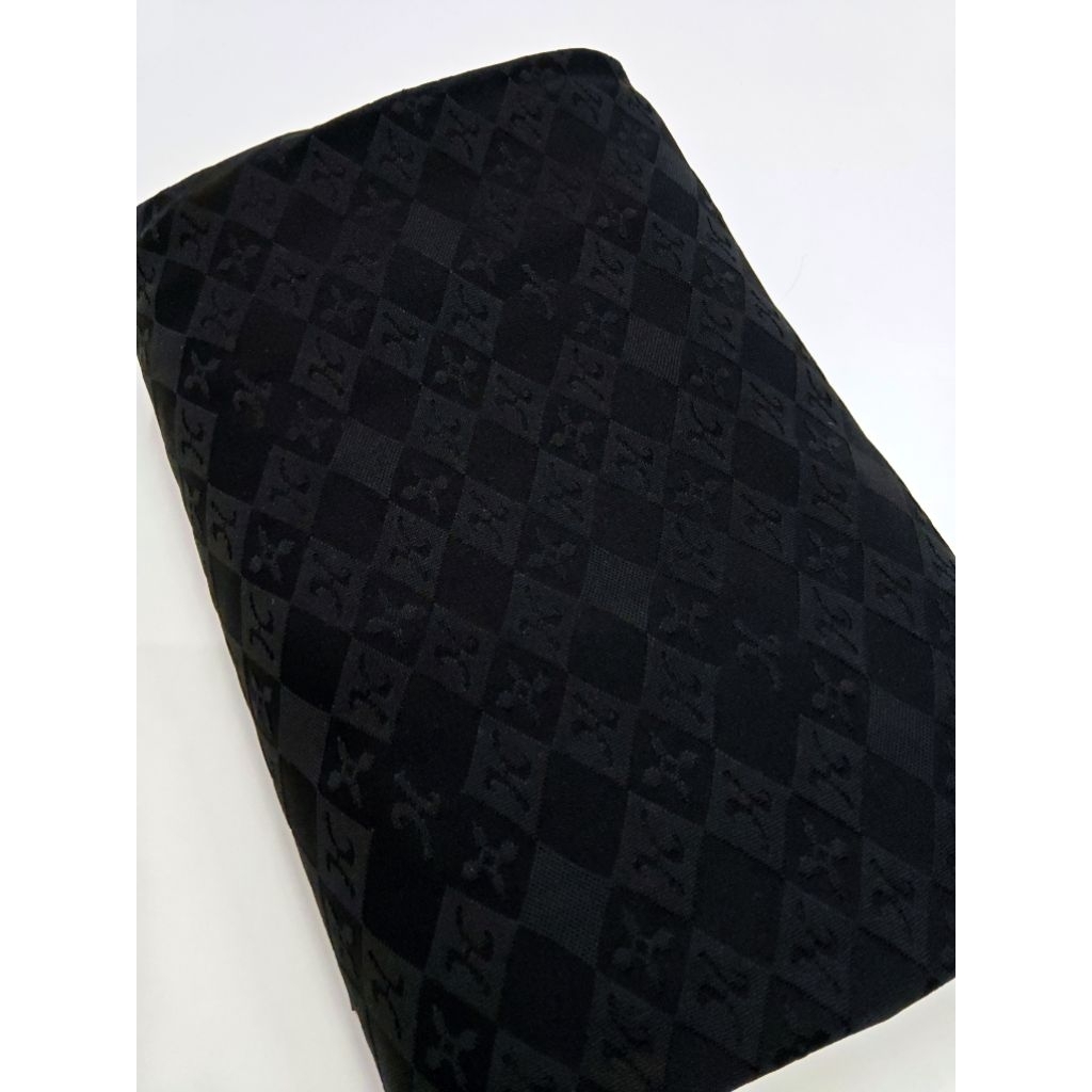 ผ้าสแปนเด็กซ์ ปั๊มนูน เนื้อนุ่มมาก ยืด หนา สวย หรู ลายไฮโซ ตัดเสื้อตัดกางเกงได้ หน้ากว้าง 170 cm มี 3 สี  #ผ้าเมตร - รูปที่ 3