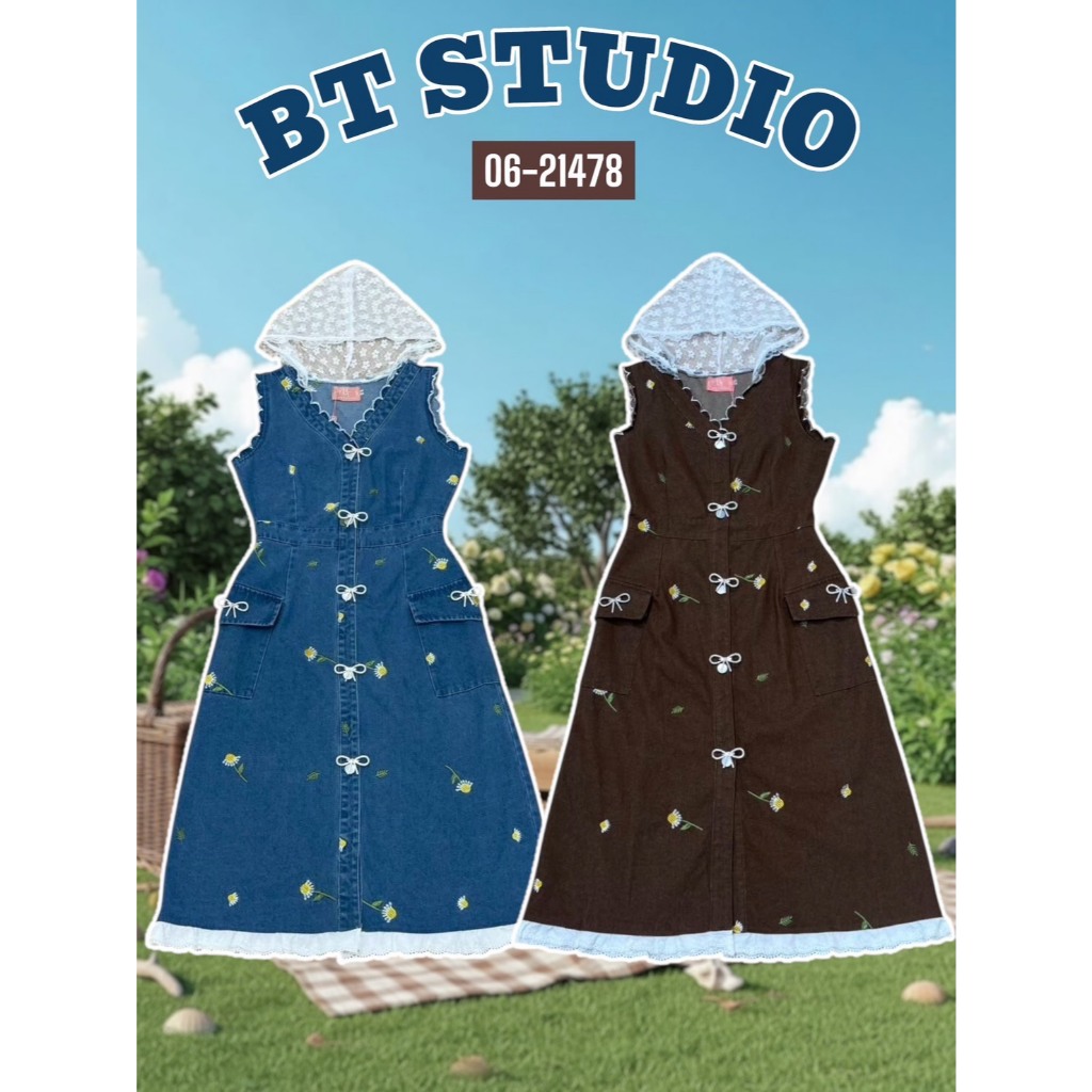 BT 06-21478 เดรสยีนส์ แขนกุด คอวีตัดหมวกลูกไม้สีขาว กระดุมหน้า กระเป๋าสองข้าง ปักลายดอกไม้ เข็มกลัดโบว์  ชุดใส่ไปคาเฟ่ เ