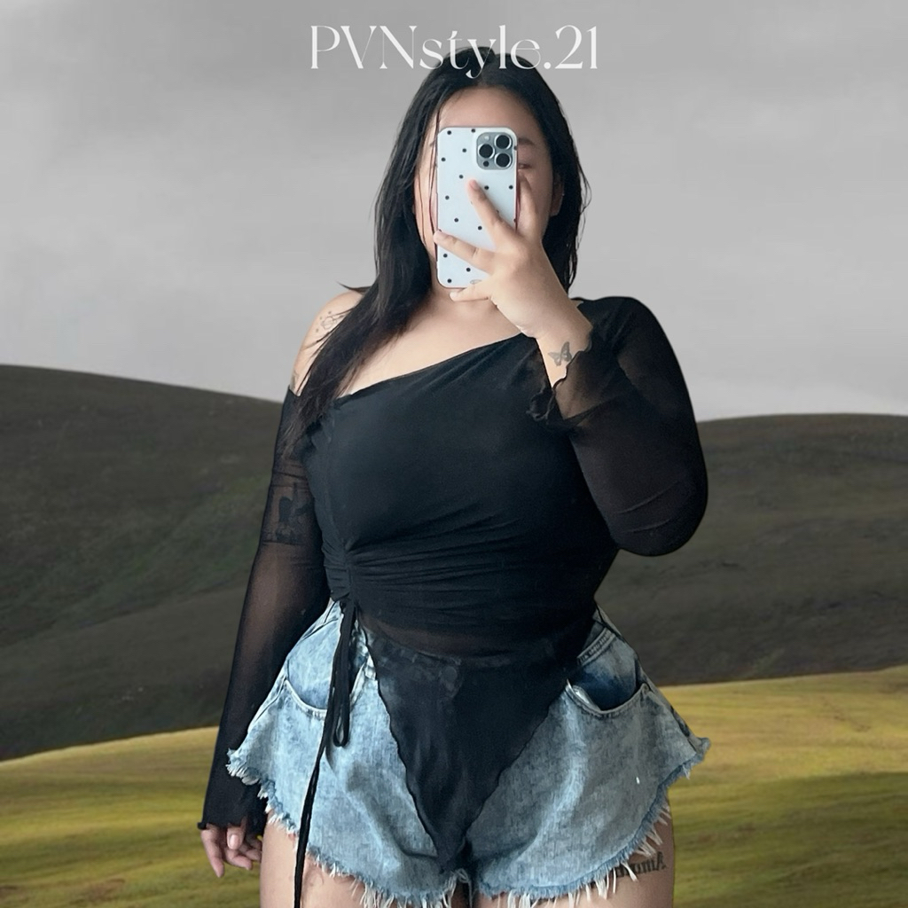 เสื้อแขนยาวปาดไหล่สาวอวบ ผ้าตาข่ายซีทรูมีมีซับด้านใน อก 38-54