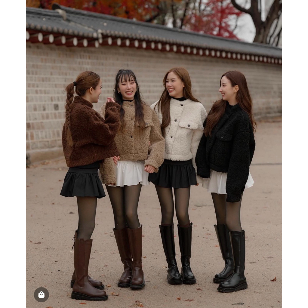 พร้อมส่ง [New มือ 1] Howdycoat Teddy Jacket