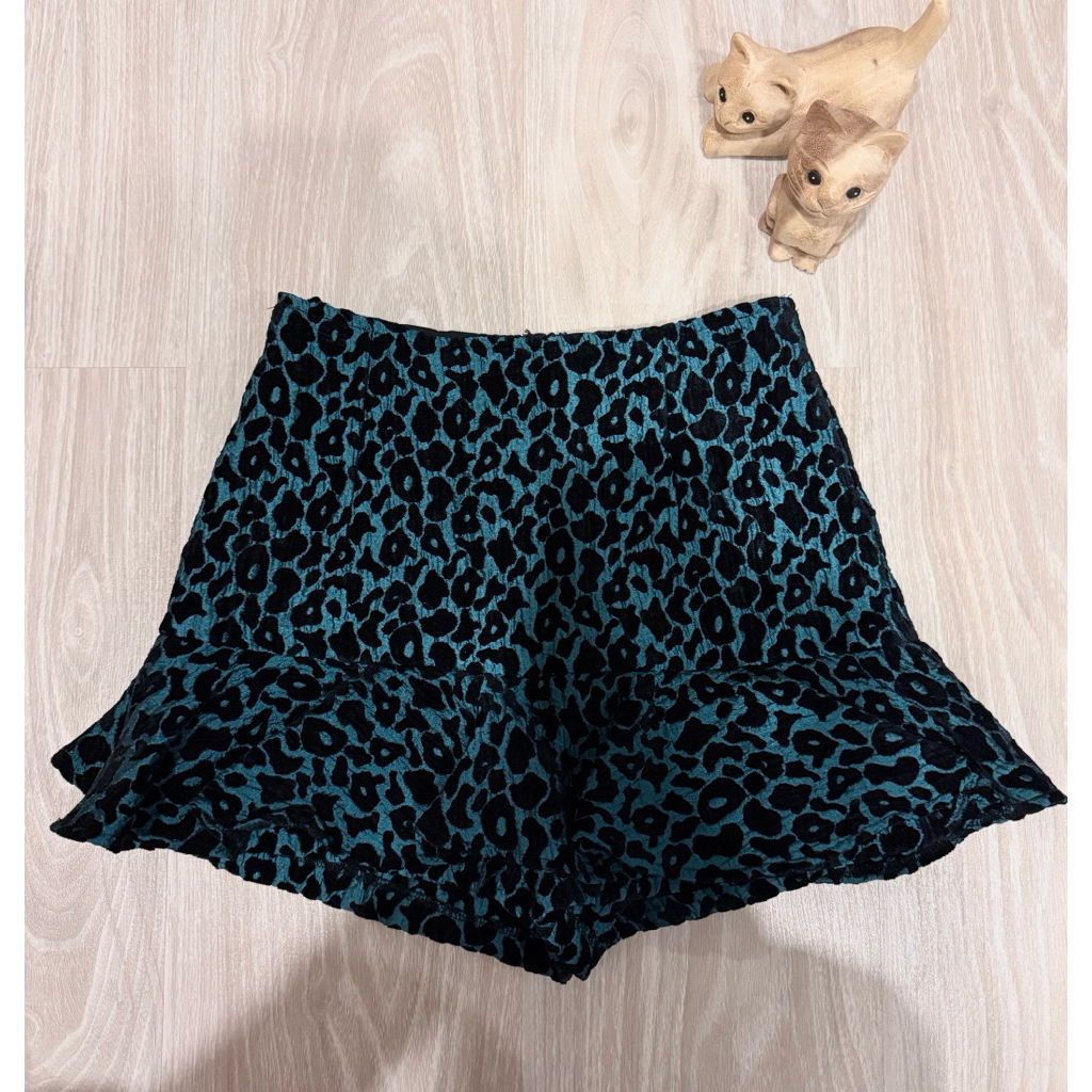 CPS แท้ CHAPS กางเกงกระโปรง ไซส์ M สีสวย สายสวย ใหม่มากๆ🌟🌟🌟