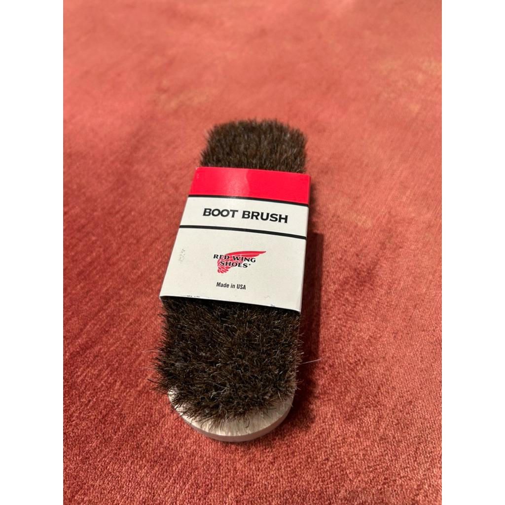 แปรงขัดรองเท้า Redwing
