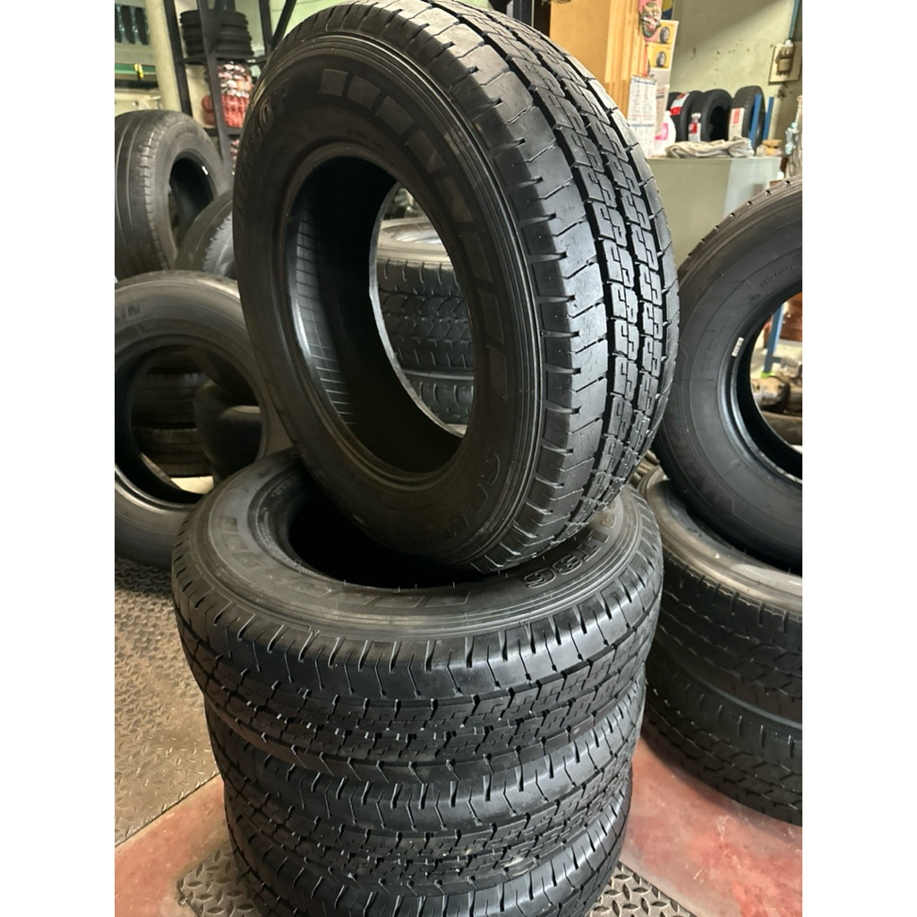 ยางเปอร์เซ็นต์ราคาถูก 215/70R15 DUNLOP ปี 23