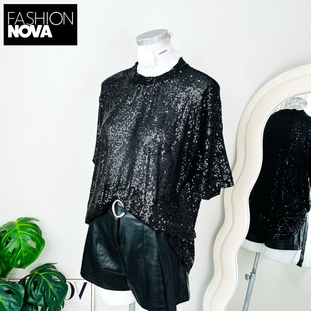 ไซด์ XL มือ1 แบรนด์ Fashion Nova แท้ 100%🌸เสื้อ ซีทรู คอปีน ทรงครอป งานเกล็ดวิบวับ สีดำสนิท ชุดวันเก