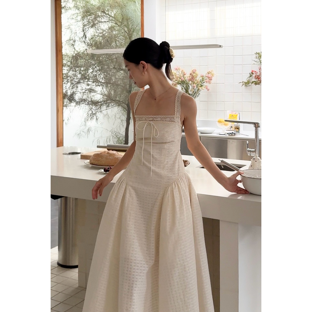 Pleased Galette Lace Midi Dress