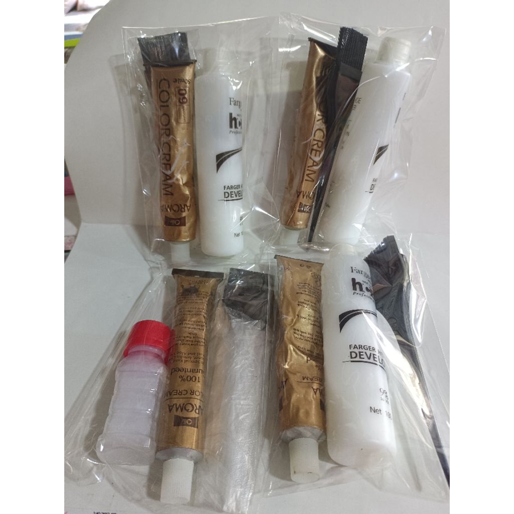 แชมพูปิดผมขาว Aroma hello cream Olla with olive oil  มี4สีให้เลือก งานไม่มีกล่องทุกอย่างใช้งานปกติขอคนรับได้