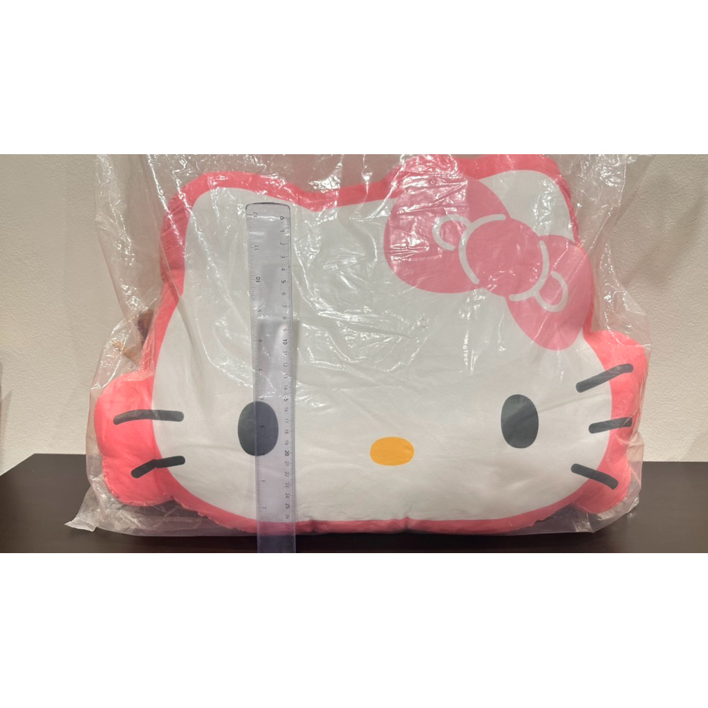 หมอนอิง หนานุ่ม ลายคิตตี้ ใบใหญ่มาก จากร้าน Moshi Moshi ลิขสิทธิ์ Sanrio แท้