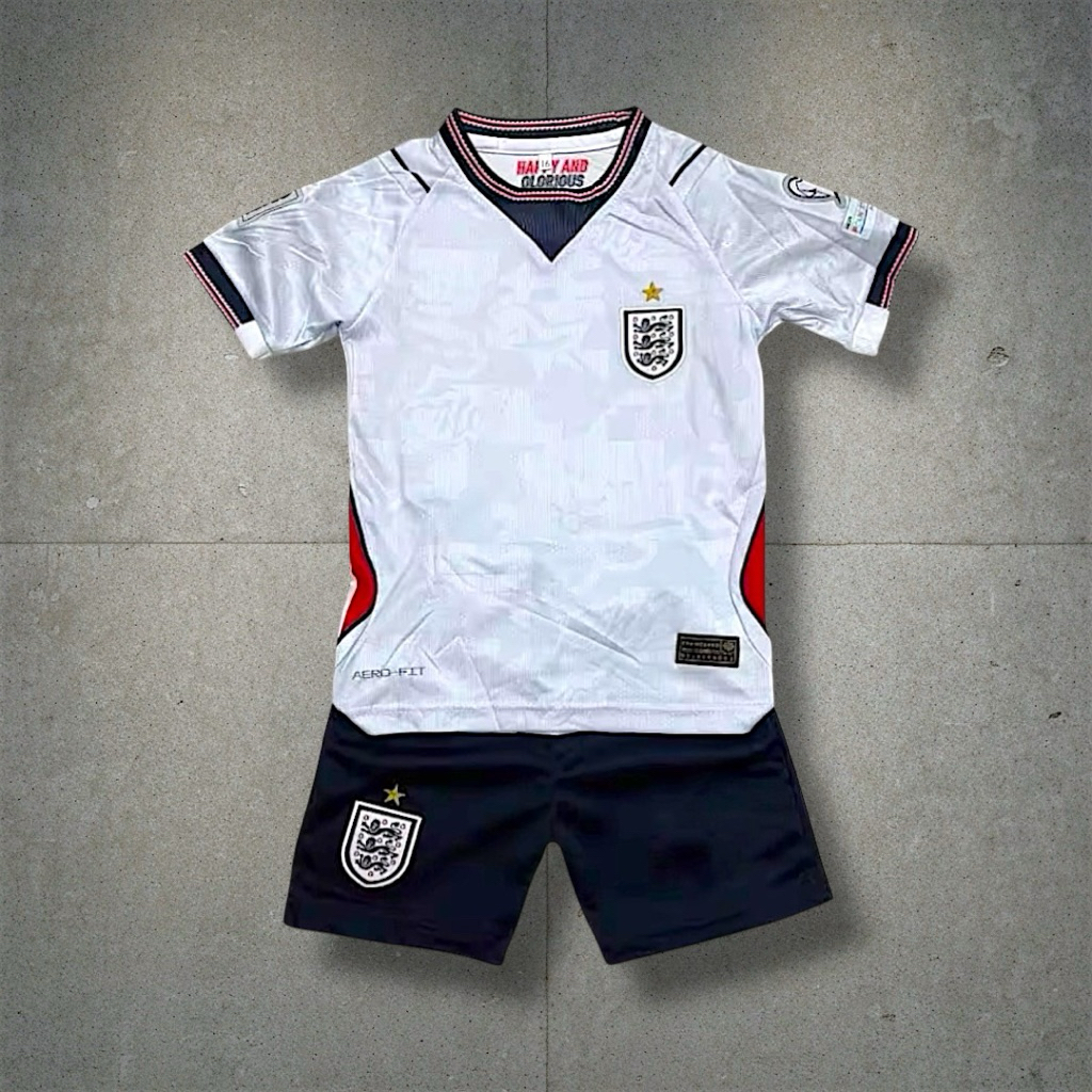 ชุดกีฬาเด็ก บอลโลก/2026 ฤดูกาลใหม่ (มีไซส์ 14 ถึง 30) แบบแขนสั้น มีเสื้อพร้อมกางเกงครบชุด