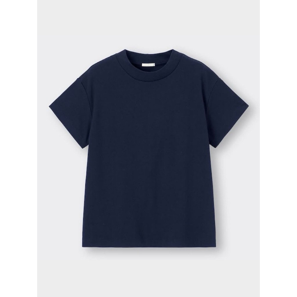 เสื้อยืดคอปีน ทรง oversized แบรนด์ GU สีกรมท่า ไซส์ L มือสอง สภาพกริบ