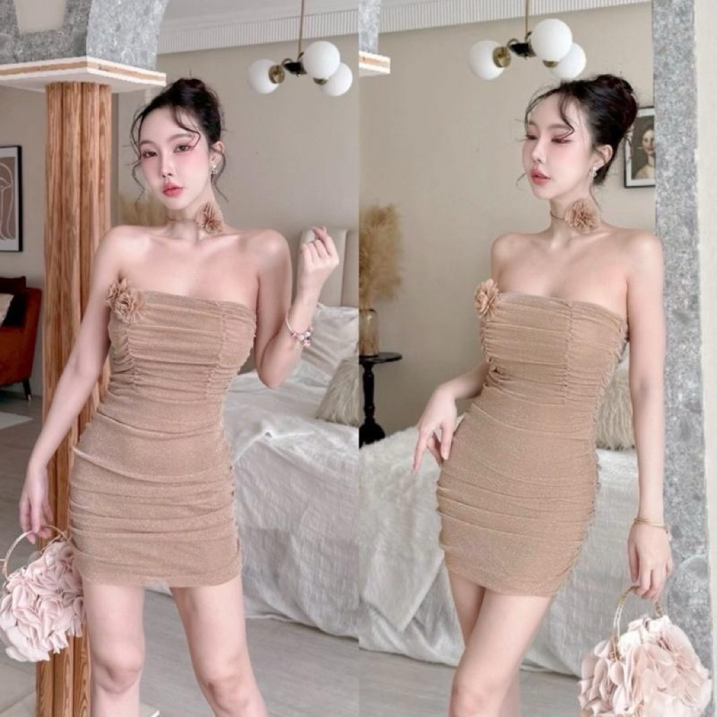 เดรสทรงเกาะอกแต่งจับจีบย่นทั้งตัว โชคเก้อดอกไม้ SR
