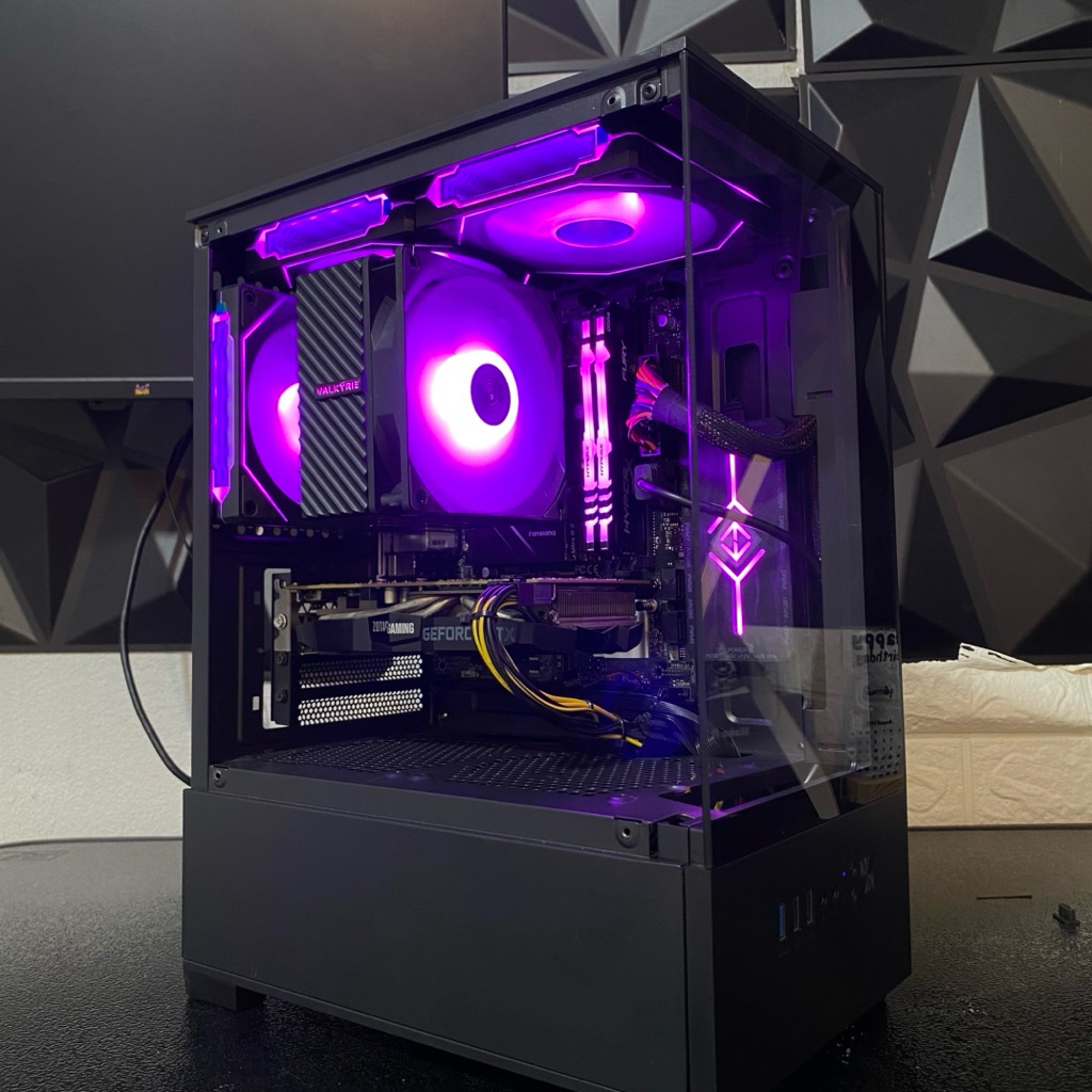 คอมมือสอง i5 10400f GTX1660super Ram16GB