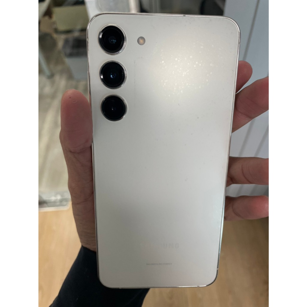 [มือสอง]  เครื่องมีตำหนิ S23 Plus  Fair (อุปกรณ์)