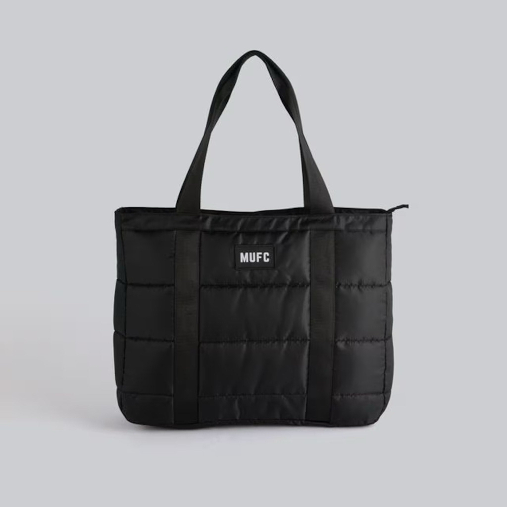 กระเป๋าแมนยู สะพายสีดำ 💥พร้อมส่ง💥แท้100%Manchester United MUFC Tote Black ลิขสิทธิ์แท้จากเมกะสโตร์ ประเทศอังกฤษ