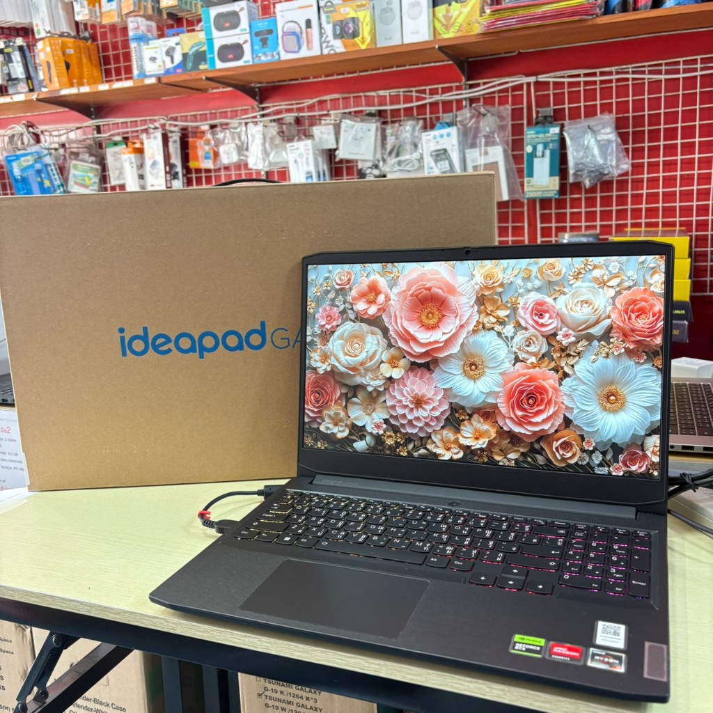 LENOVO  IDEAPAD  GAMING 3  15ACH6  82K2027UTA  หน้าจอติดฟิล์มกันรอยรอบตัวเครื่องและหน้าจอแล้ว  ประกั