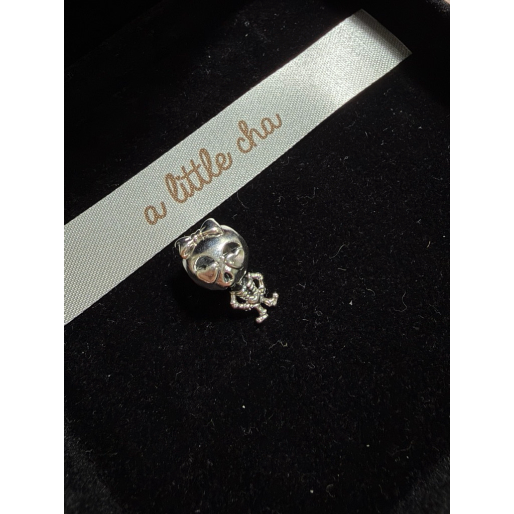 Pandora Charm - Skeleton มือสอง แท้ 100%