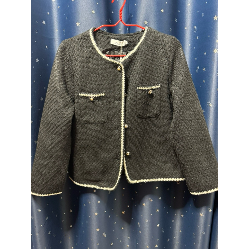 ส่งต่อ Blazer สีดำ มือหนึ่ง