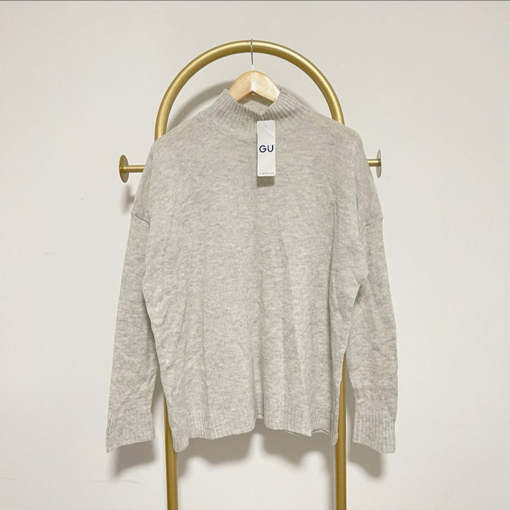 GU เสื้อไหมพรมคอปีน *ใหม่ป้ายห้อย หญิง