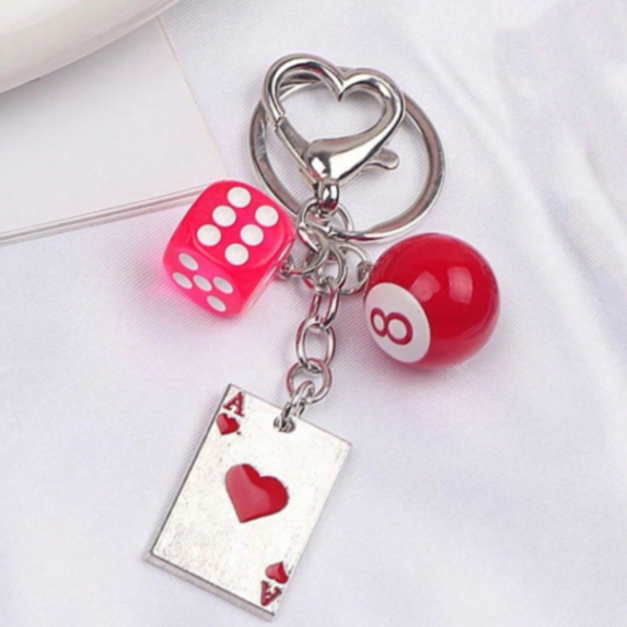[ส่งจากไทย] พวงกุญแจ 8 ball ประดับ Poker โลหะ พวงกุญแจลูกเต๋า