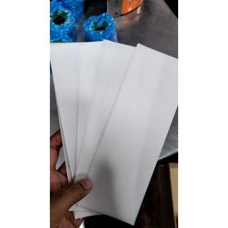 ผ้าแว็กซ์​ชนิดไม่ทอ ใช้สำหรับแว็กซ์ขน จับเนื้อแว็กซ์ได้ดี ​(ซักใช้ซ้ำได้)​